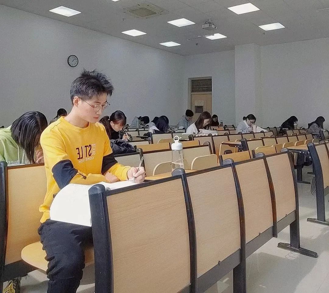 图片 图片